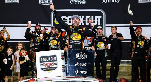 Visit Austin Dillon defends Richmond win page