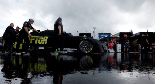 Visit Why No. 24 crew chief was ejected before Daytona page
