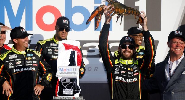 Visit Blaney makes Round of 8 with Loudon win page