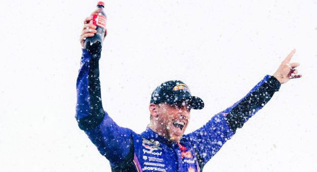 Visit Analysis: What makes Hamlin himself shows in 60th win page