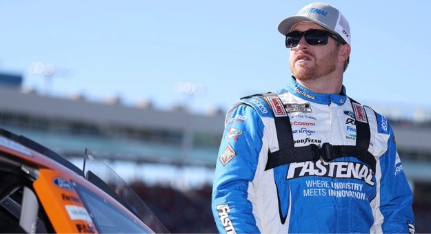 Visit Chris Buescher 2025 season in review page