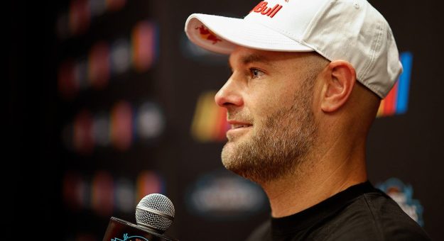 Visit Shane van Gisbergen 2025 season in review page