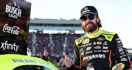 Ryan Blaney gives a thumbs-up after winning at Phoenix.