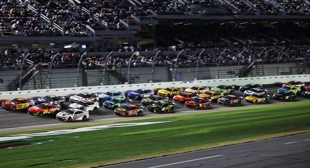 Visit Daytona 500 Fantasy Live strategy page
