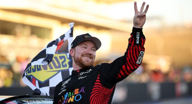 Visit Tyler Reddick wins COTA for historic victory page
