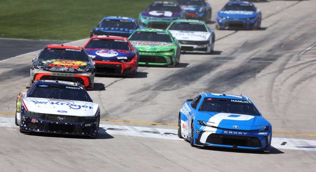 Visit Hamlin tips cap to Elliott page