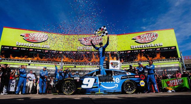 Visit Chase Elliott savors Texas turnabout page