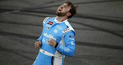 honeycutt celebrates