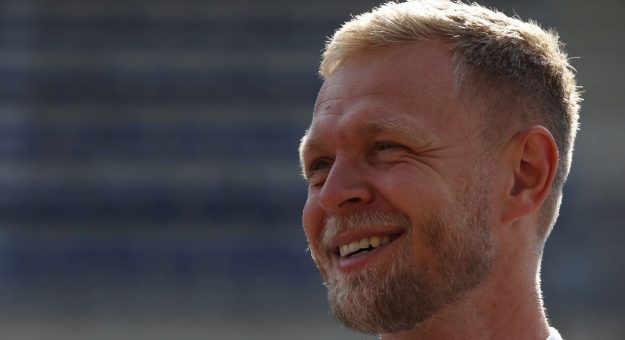 Visit Magnussen to race San Diego page