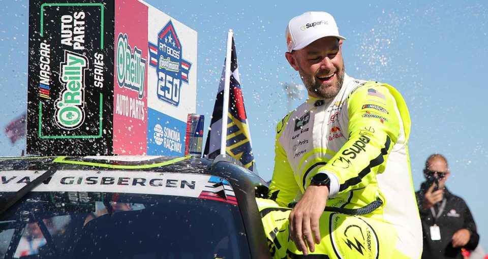 SVG soars to O’Reilly win at Sonoma