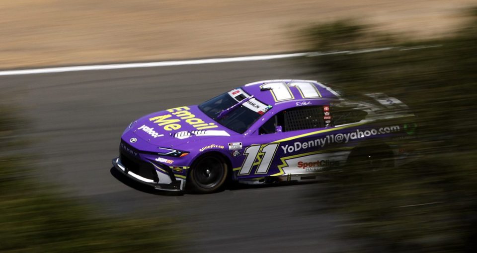 Hamlin unseats Reddick atop standings