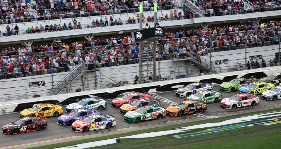 NASCAR announces Daytona rules change