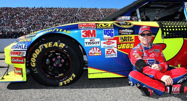 The Hendrick Motorsports lineup for 2009 at Daytona International Speedway (from left): Dale Earnhardt Jr., Jimmie Johnson, Rick Hendrick, Jeff Gordon, Mark Martin.