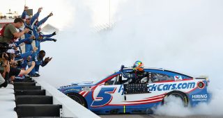 larson celebrates gateway