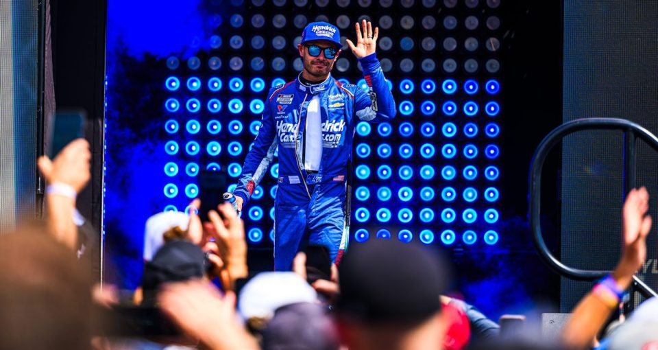 What Larson’s win means for Chase field